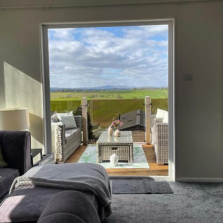 Ribble Valley Lodge Retreat Гисбърн Екстериор снимка