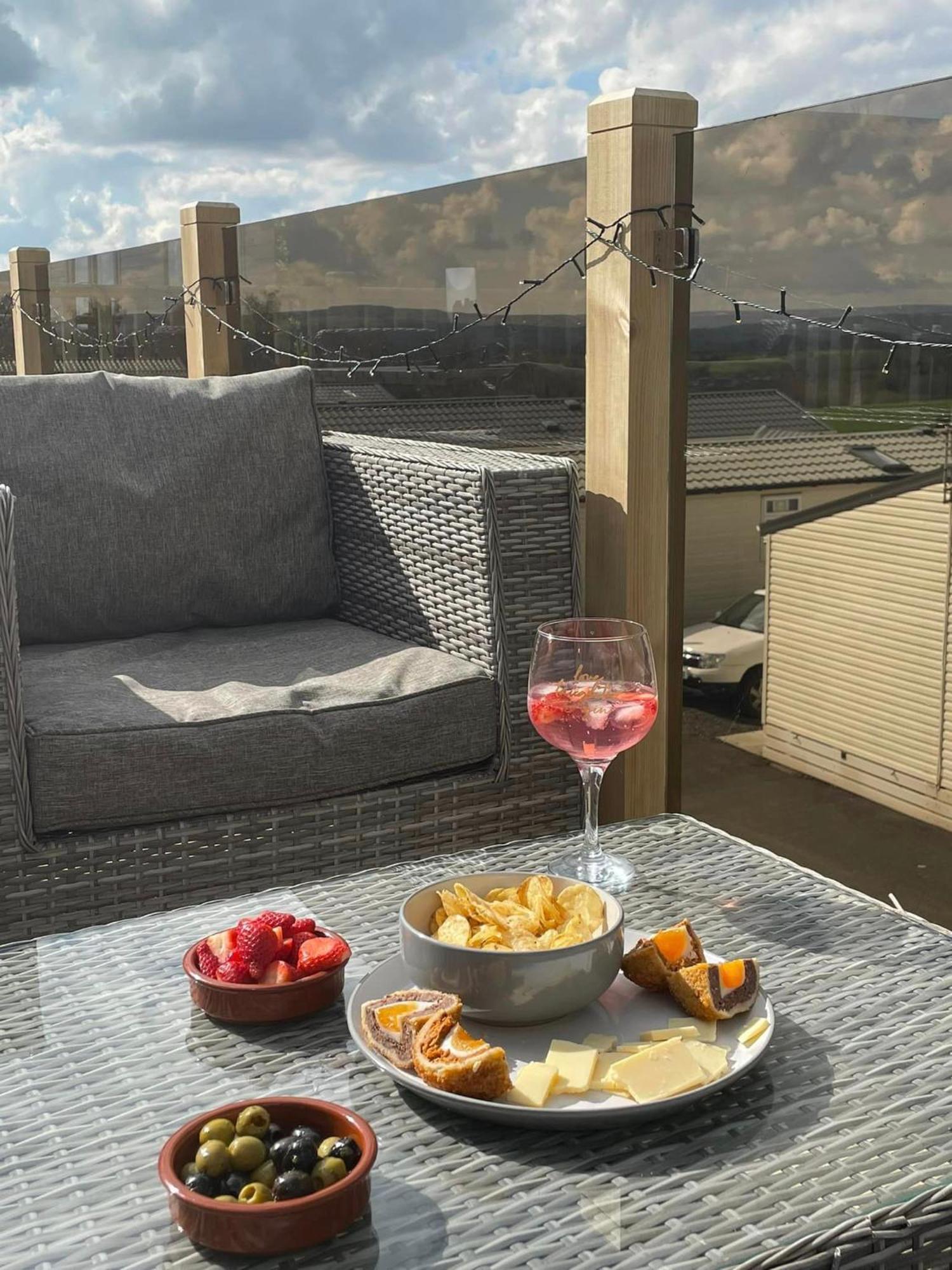 Ribble Valley Lodge Retreat Гисбърн Екстериор снимка